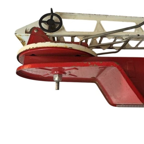 Vintage Nylint Fire Dept. #3 Red Metal Ladder Truck Collectible Toy - Picture 10 of 11